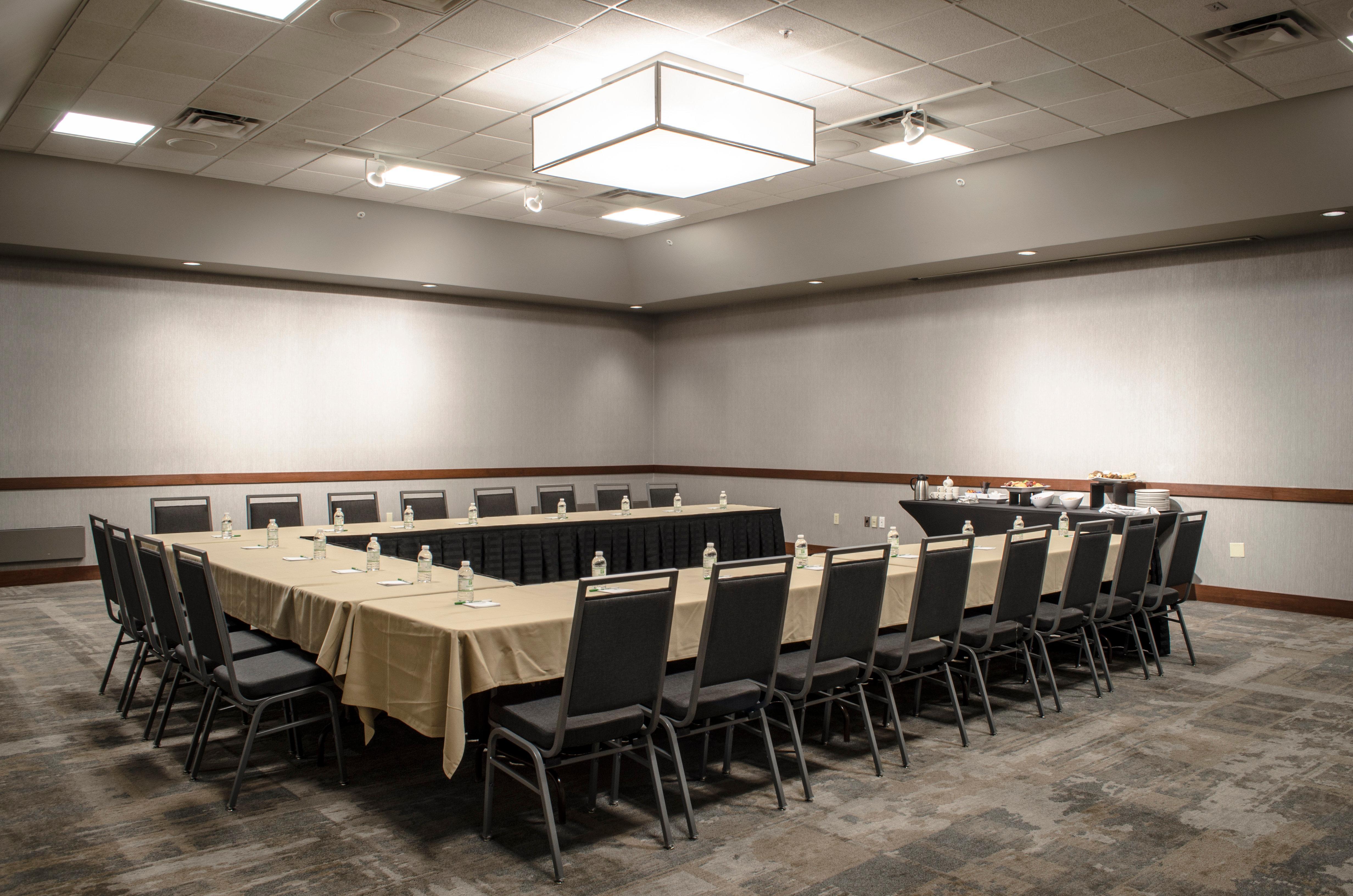 Holiday Inn Fargo By Ihg Ngoại thất bức ảnh